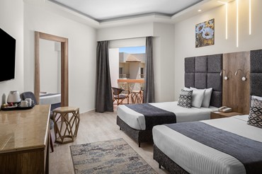 Deluxe Family room